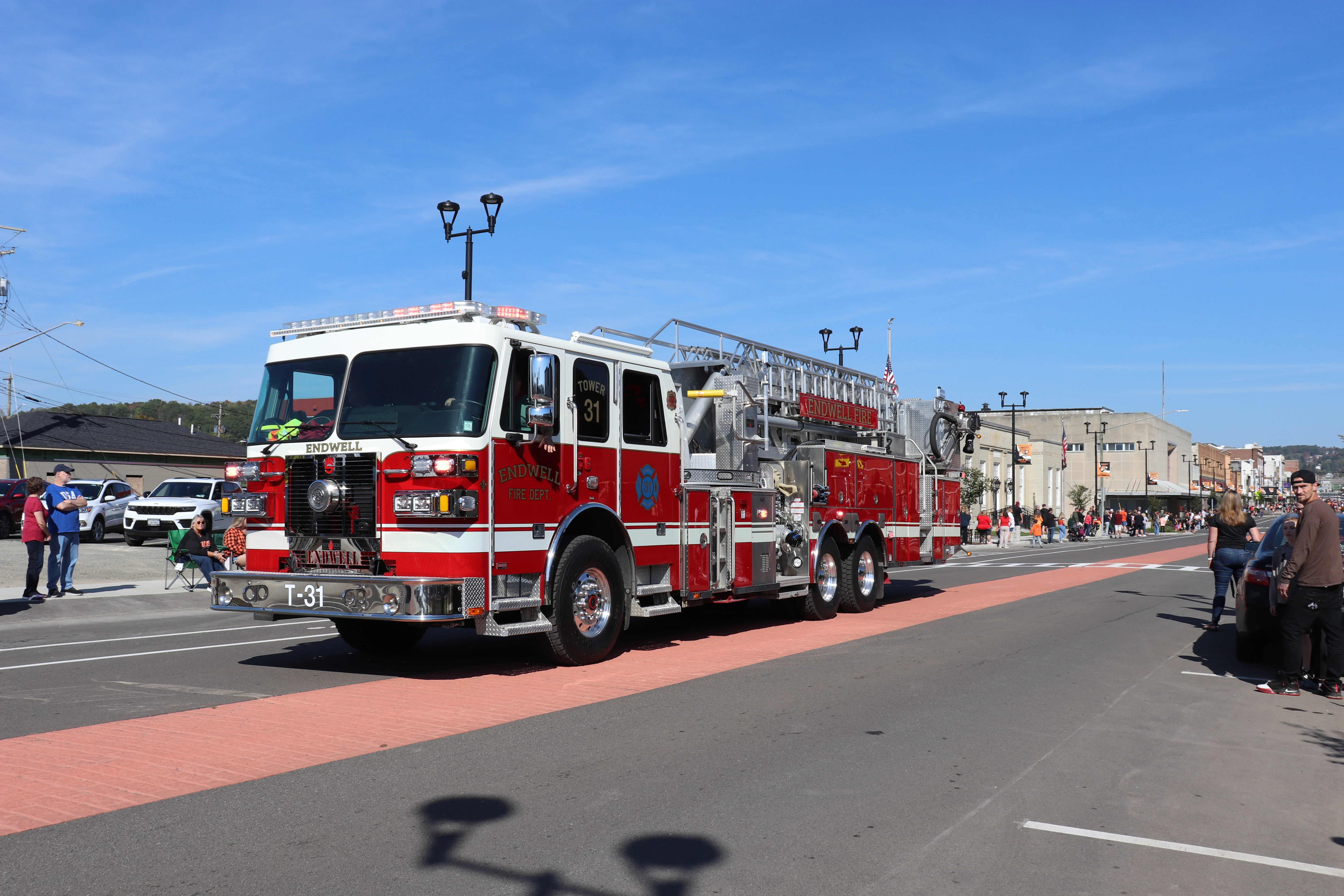 10-04-25  UE Homecoming Parade